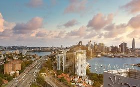 Meriton Suites North Sydney